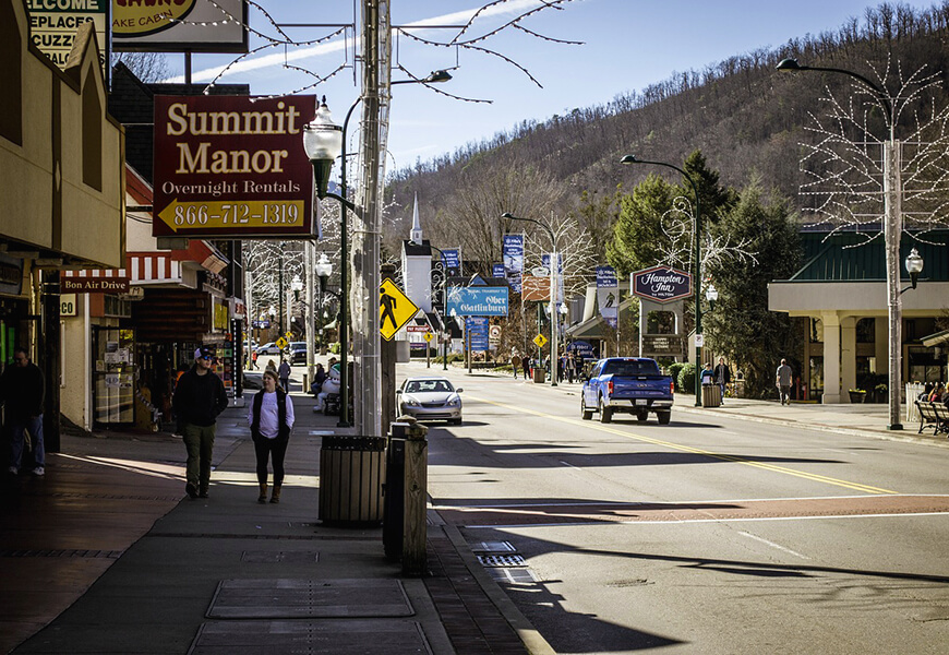 best small towns in tennessee